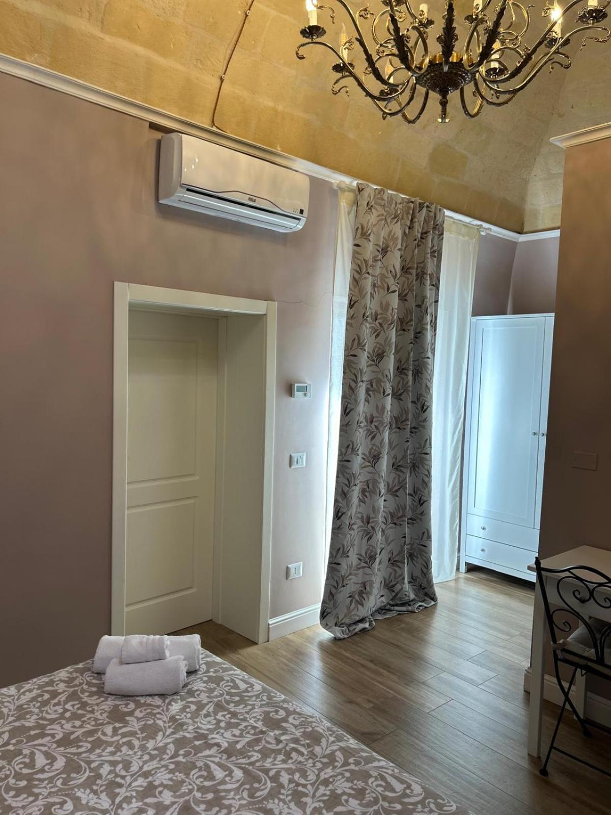 Ro.Ma Apartment Canosa di Puglia Eksteriør billede